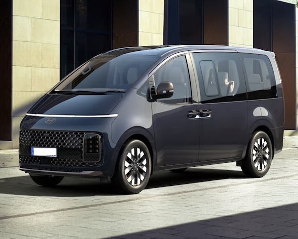 Staria Hyundai location 9 places Luxembourg